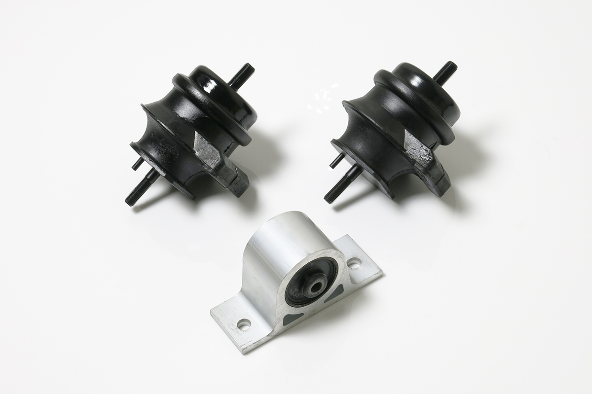 Engine + Transmission Mounts Nissan 350Z 0309/Infiniti FX35 0308/G35 0307 Rocar USA